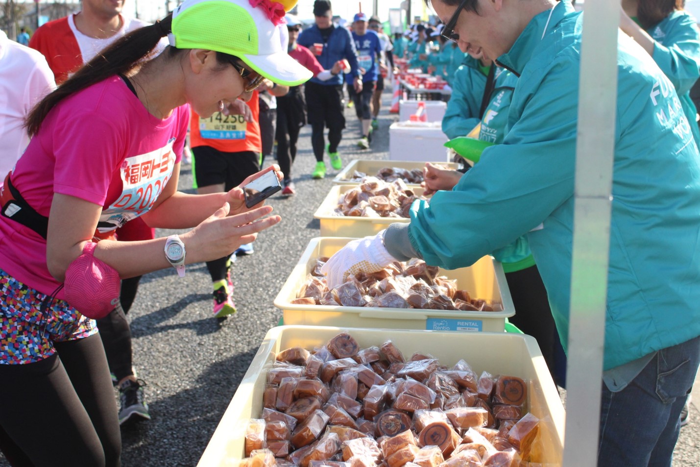 LINE　福岡マラソン_給食1