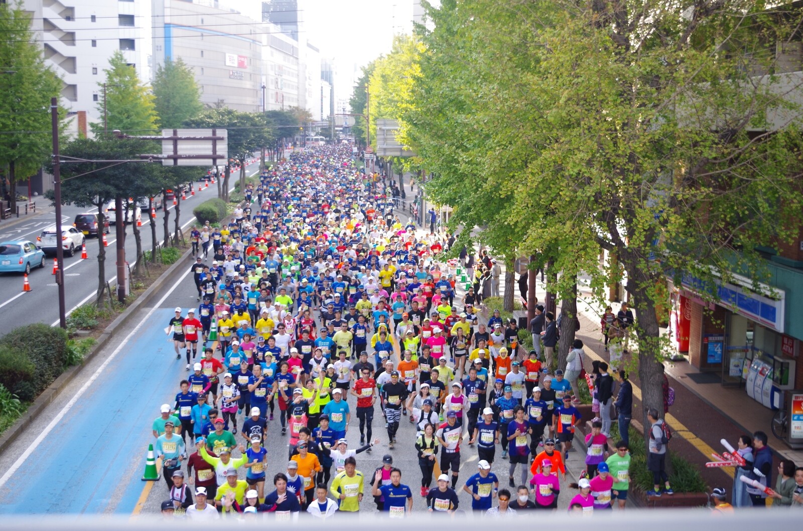 那の津交差点 歩道橋より_191110_0003