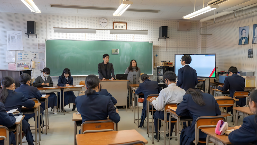 未来のユーザーを守るために。コンテンツモデレーション部が企業講話に登壇しました サムネイル画像