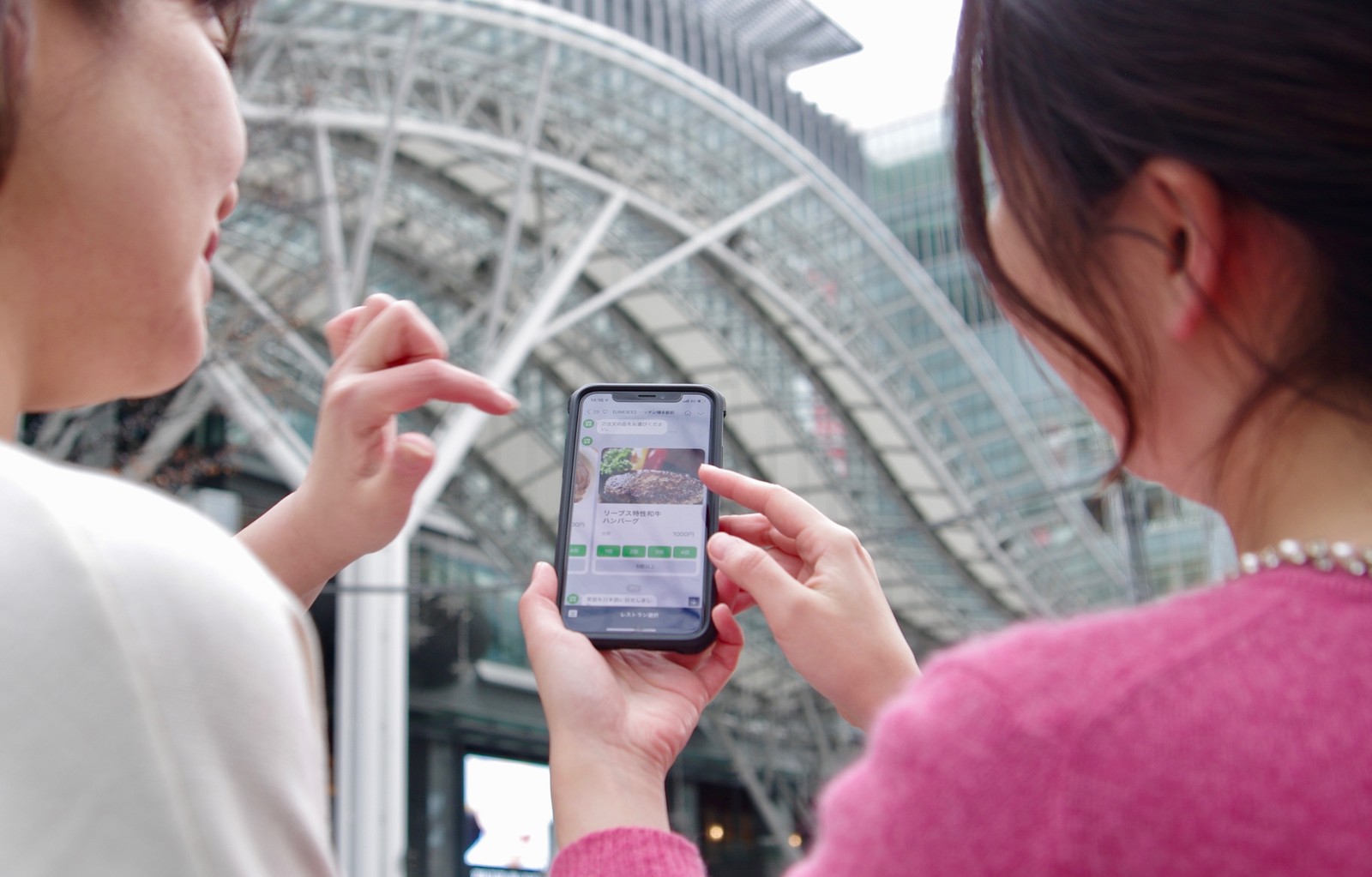 １/9限り！World Kitchen@博多駅前広場の「新しい決済体験」でLINEが目指すSmart Cityに触れる サムネイル画像