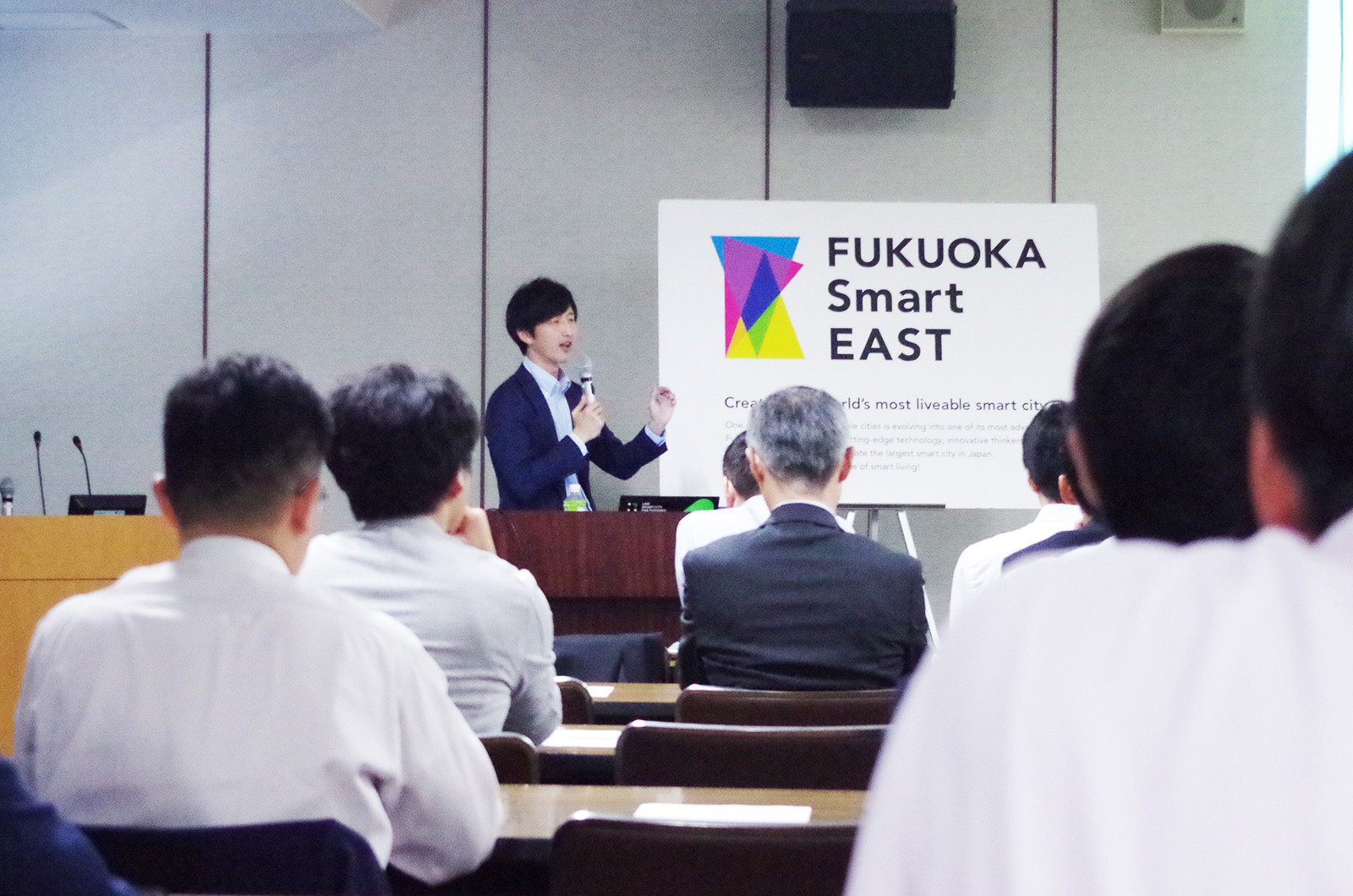 「FUKUOKA Smart EAST」の勉強会にLINE Smart Cityの南方が登壇したよ！ サムネイル画像