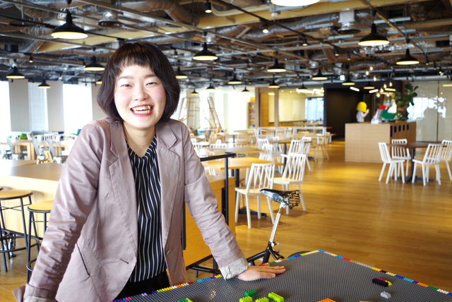 ［社員インタビュー］Vol.9　人と企業をつなぐ “LINE＠” を福岡から日本中に広める「プランナー」 サムネイル画像